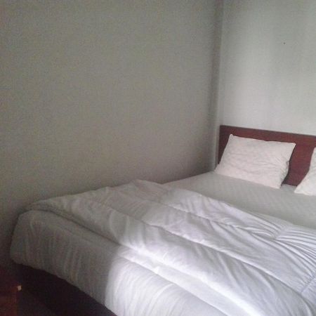 Zameena Guest House Cimahi Εξωτερικό φωτογραφία