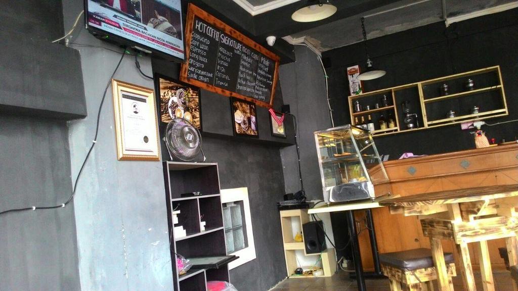 Zameena Guest House Cimahi Εξωτερικό φωτογραφία
