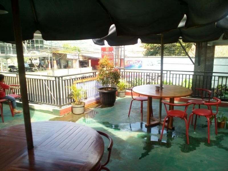 Zameena Guest House Cimahi Εξωτερικό φωτογραφία