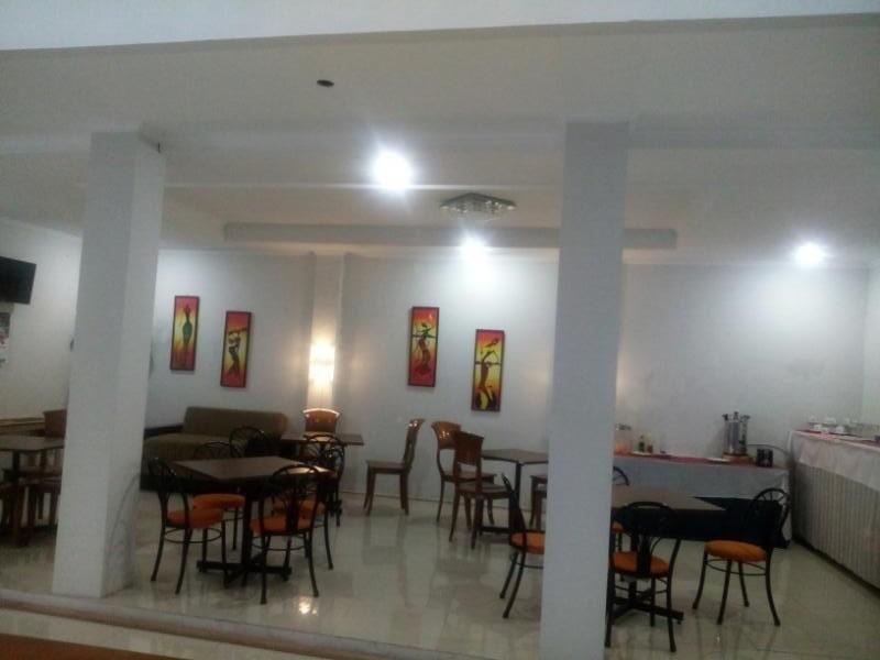 Zameena Guest House Cimahi Εξωτερικό φωτογραφία
